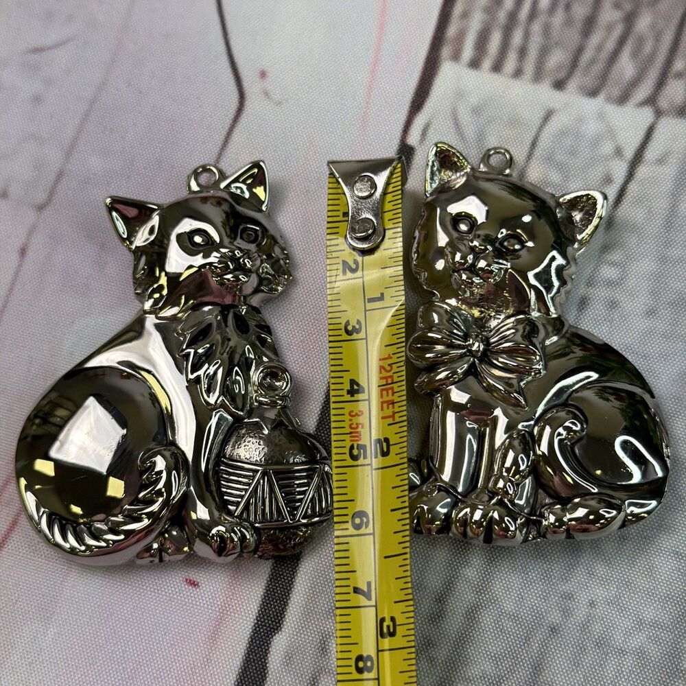 Gorham Silverplate Cat Ornaments, Set of 3, Yarn Fish Wreath Christmas Decor - Picture 16 of 16